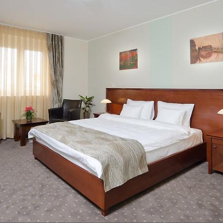 Garni Hotel Semlin B&B Belgrade Bilik gambar